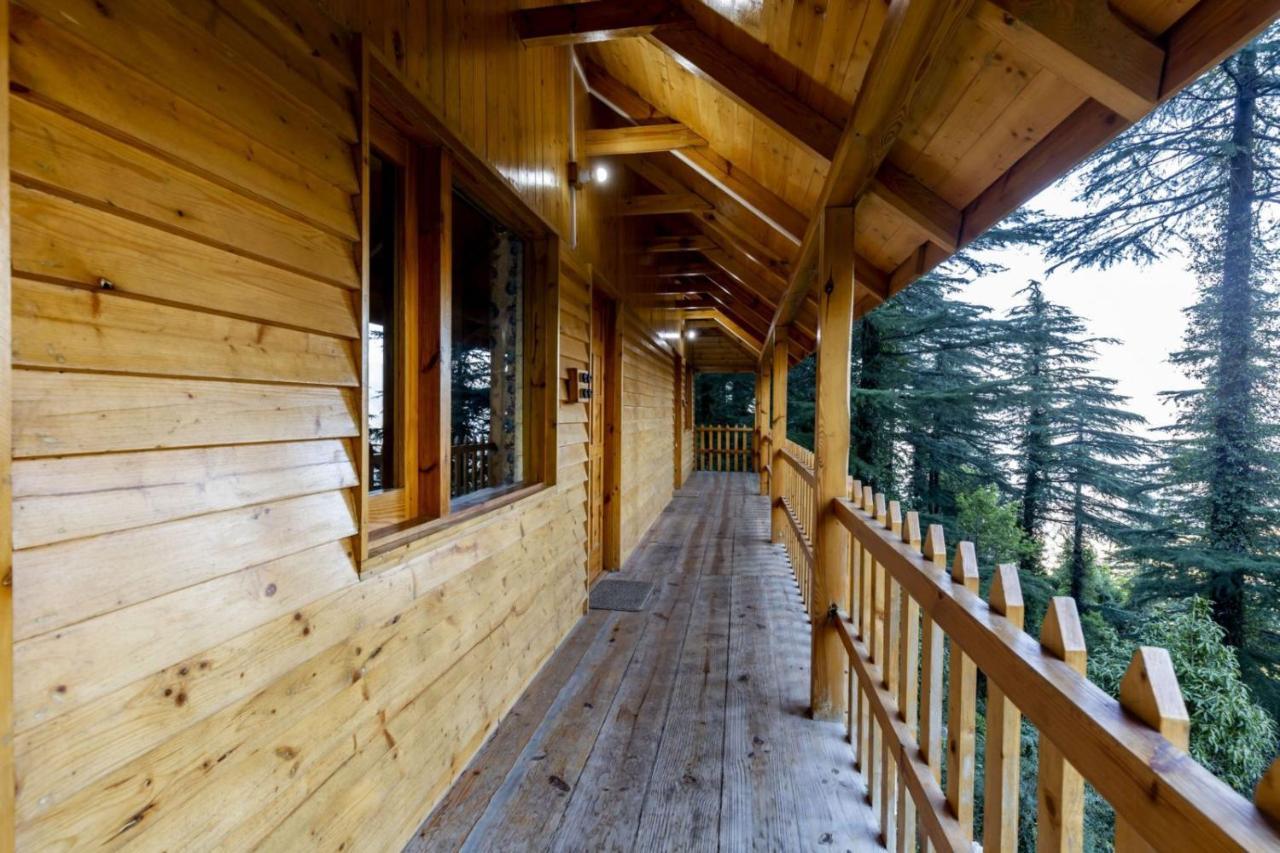 Mid Conifer Cottage Далхаузи Екстериор снимка